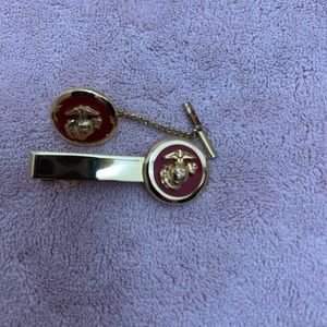 No Brand Gold Tone Marine Core Emblem Tie Clip and Tie Tack